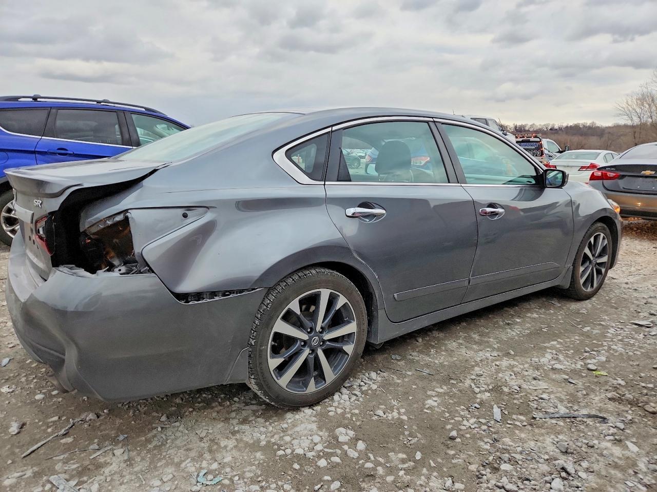 2017 NISSAN ALTIMA