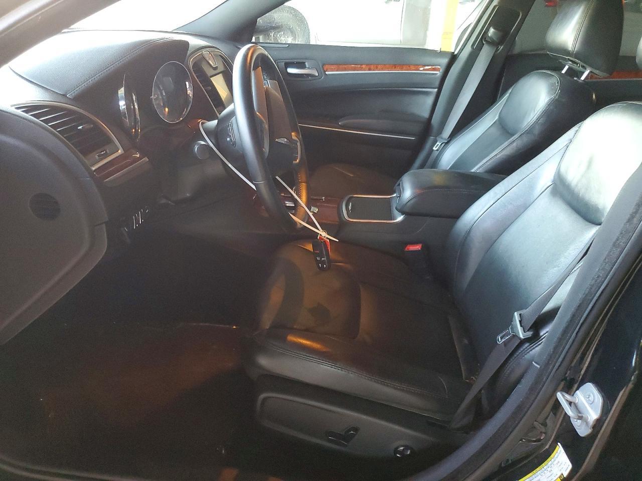 2014 CHRYSLER 300