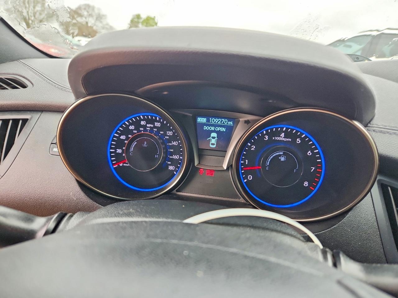 2015 HYUNDAI GENESIS