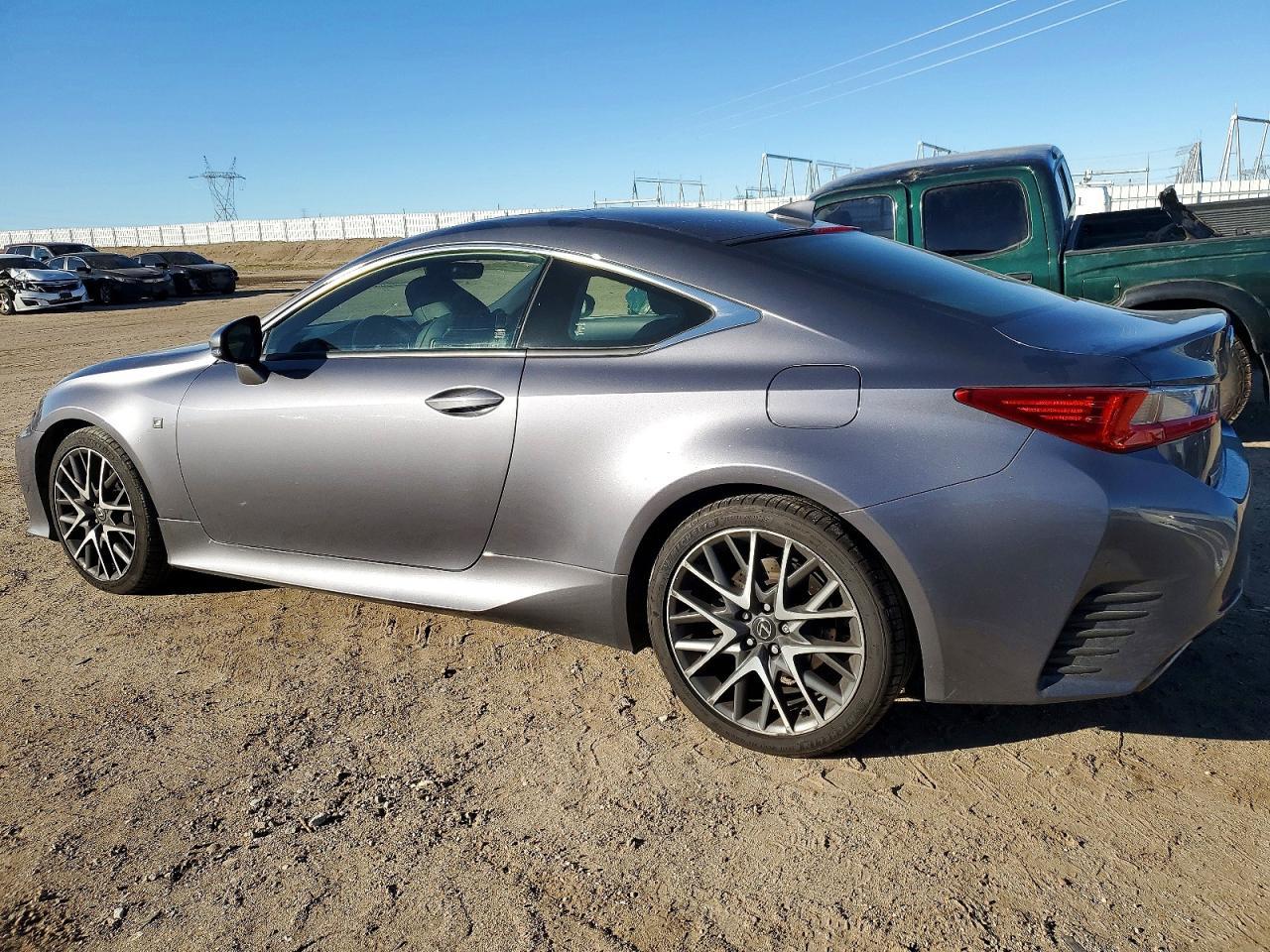 2016 LEXUS RC 200t