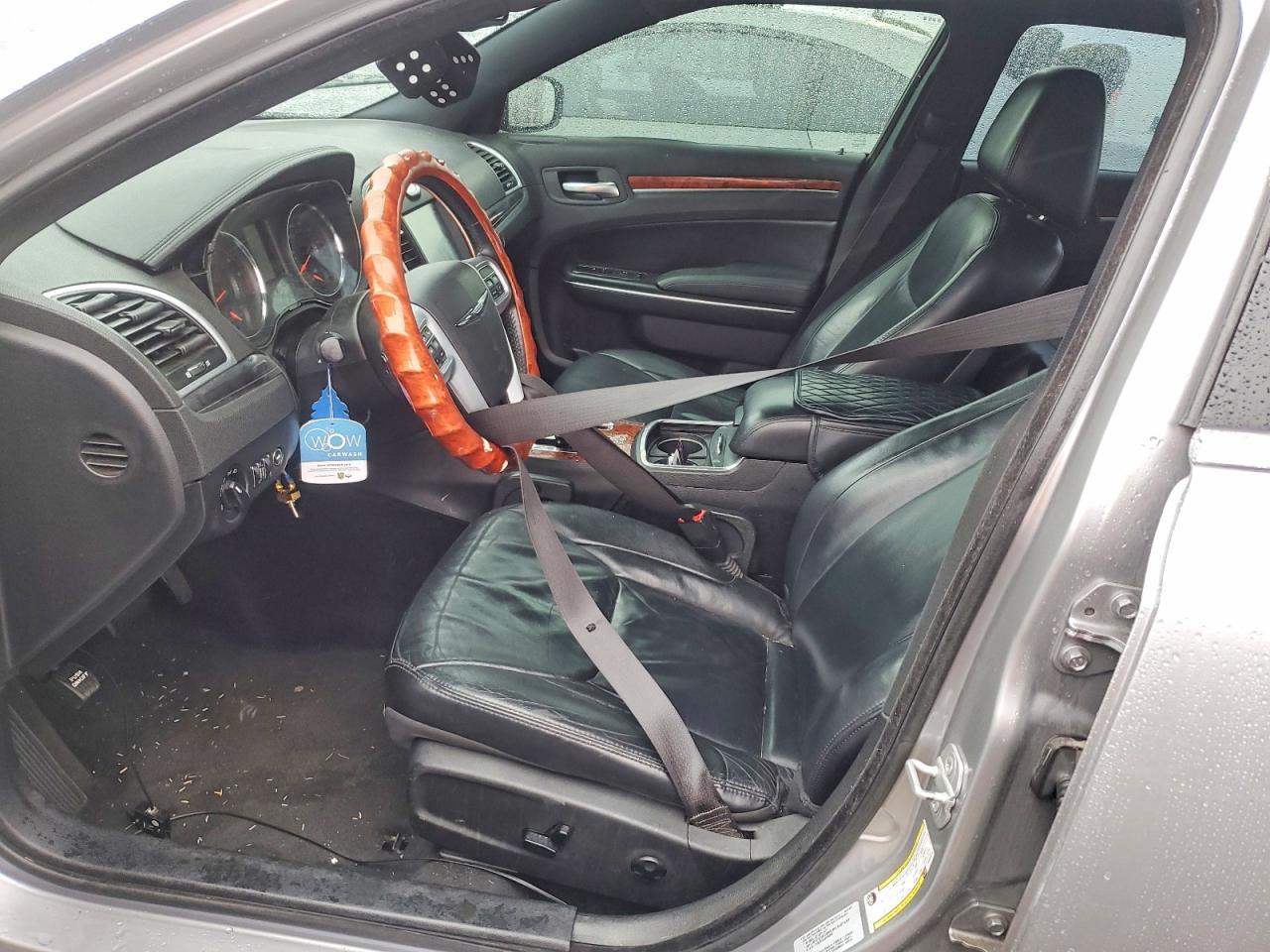 2014 CHRYSLER 300