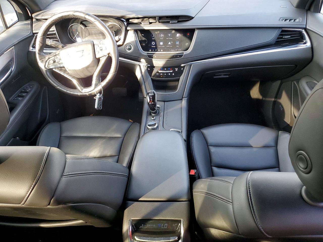 2023 CADILLAC XT6