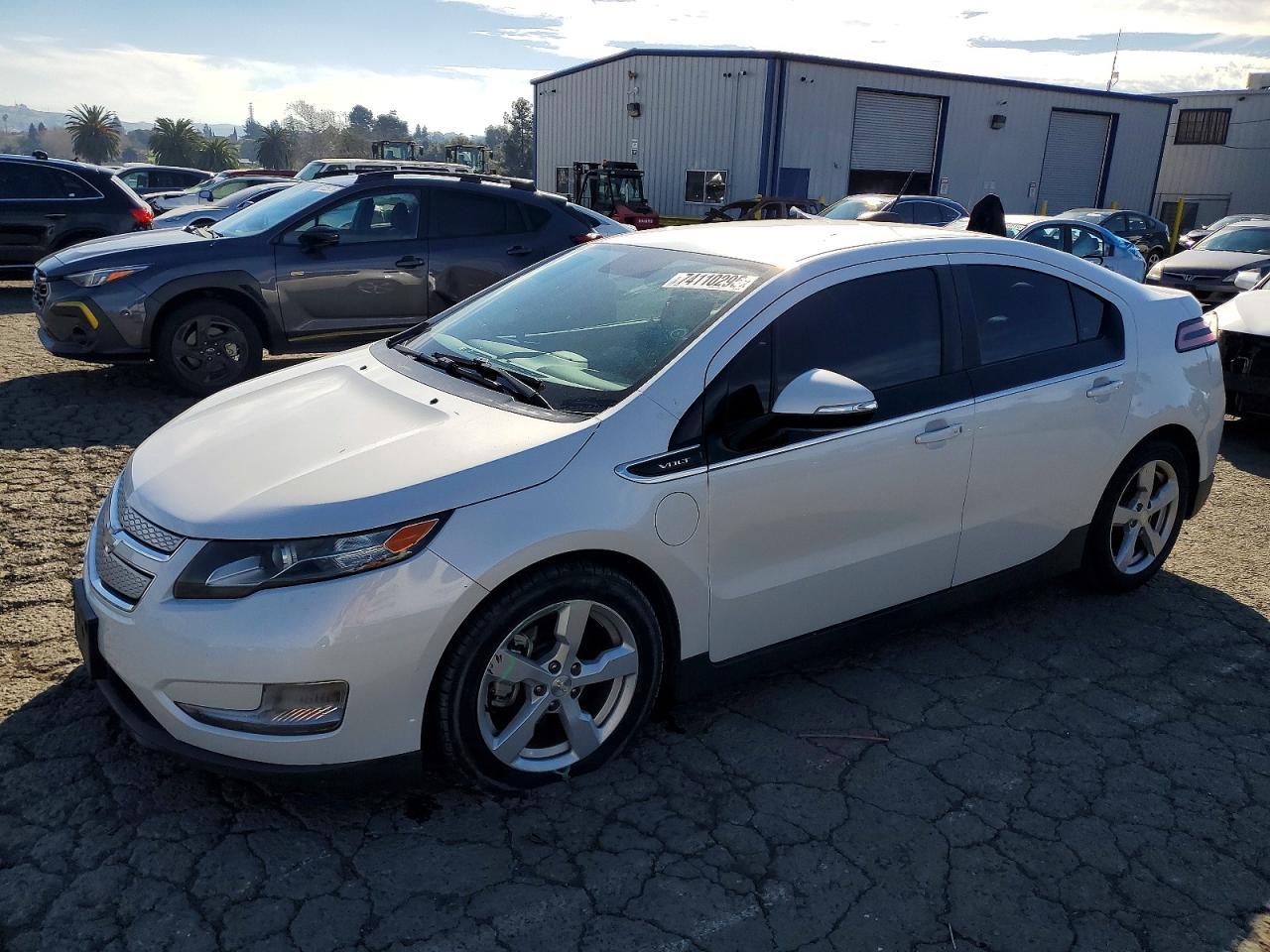 2015 CHEVROLET VOLT