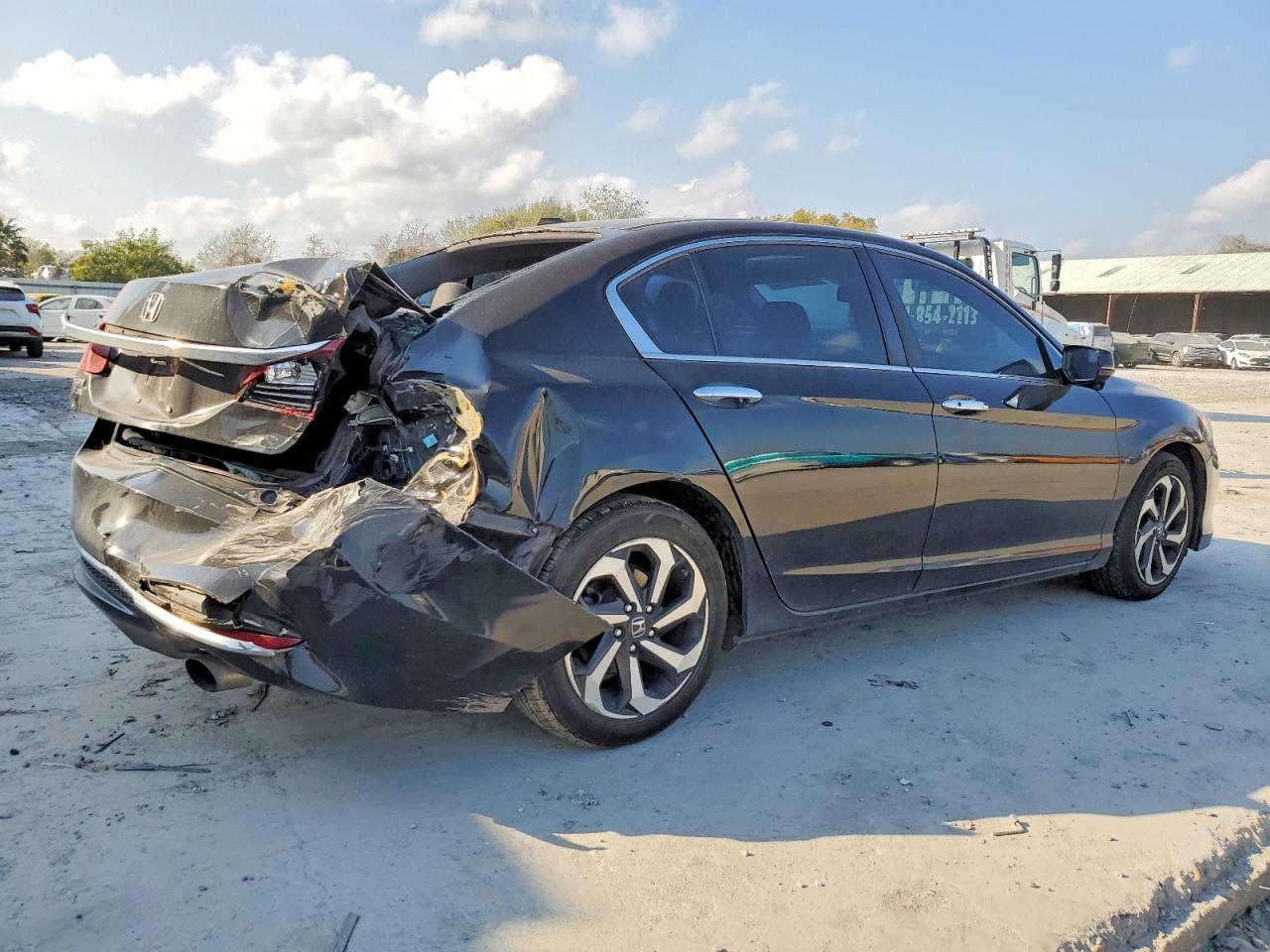 2016 HONDA ACCORD