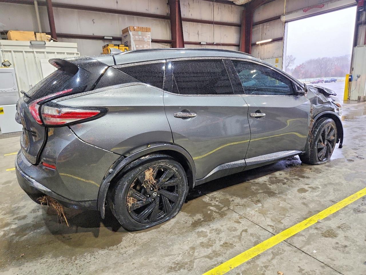 2017 NISSAN MURANO