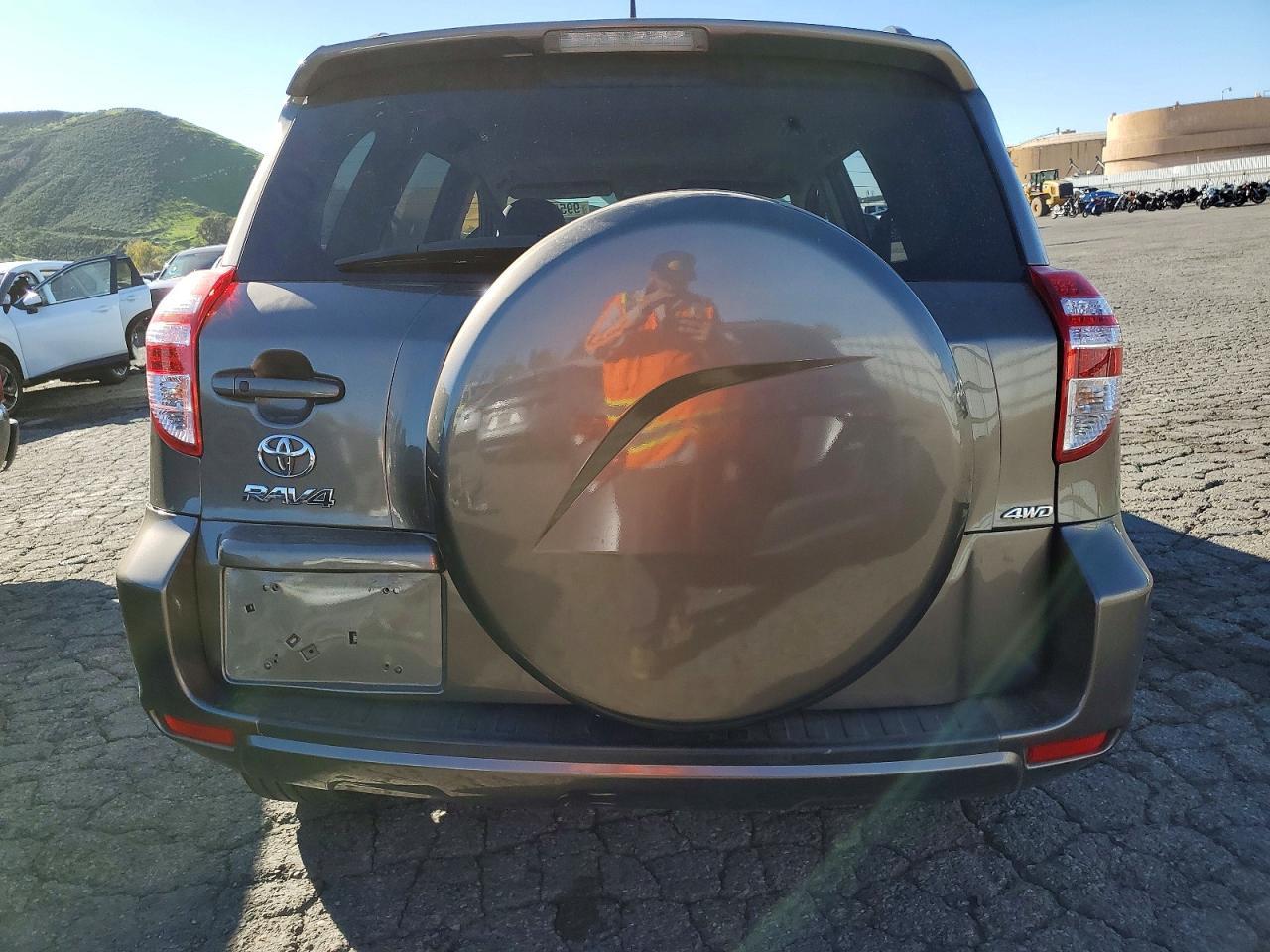 2011 TOYOTA RAV4
