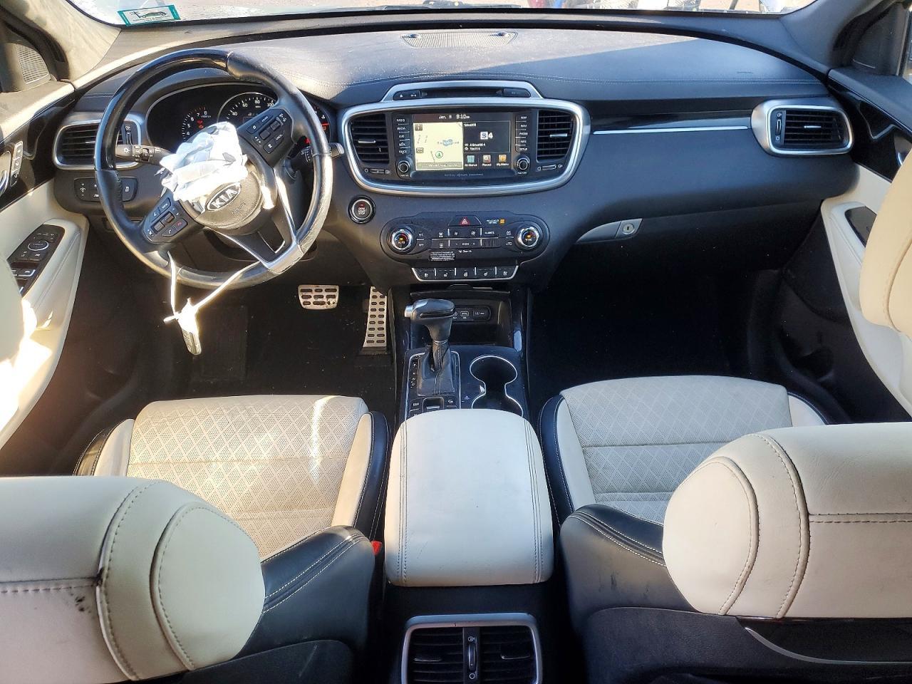 2017 KIA SORENTO