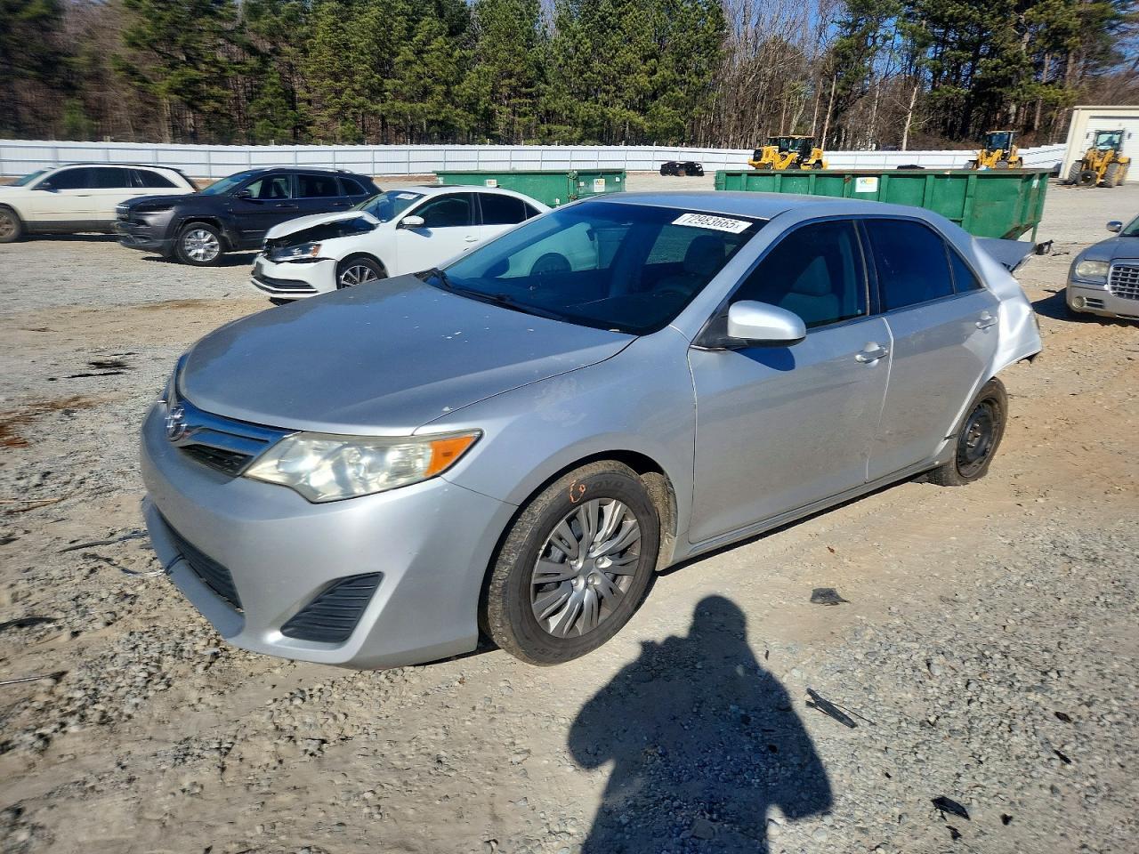 2014 TOYOTA CAMRY