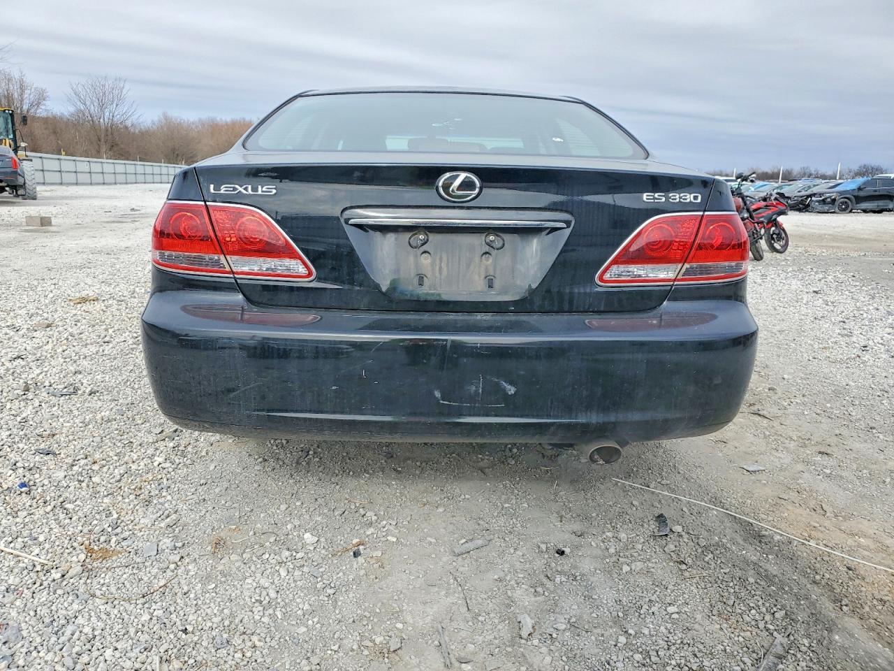 2005 LEXUS ES 330