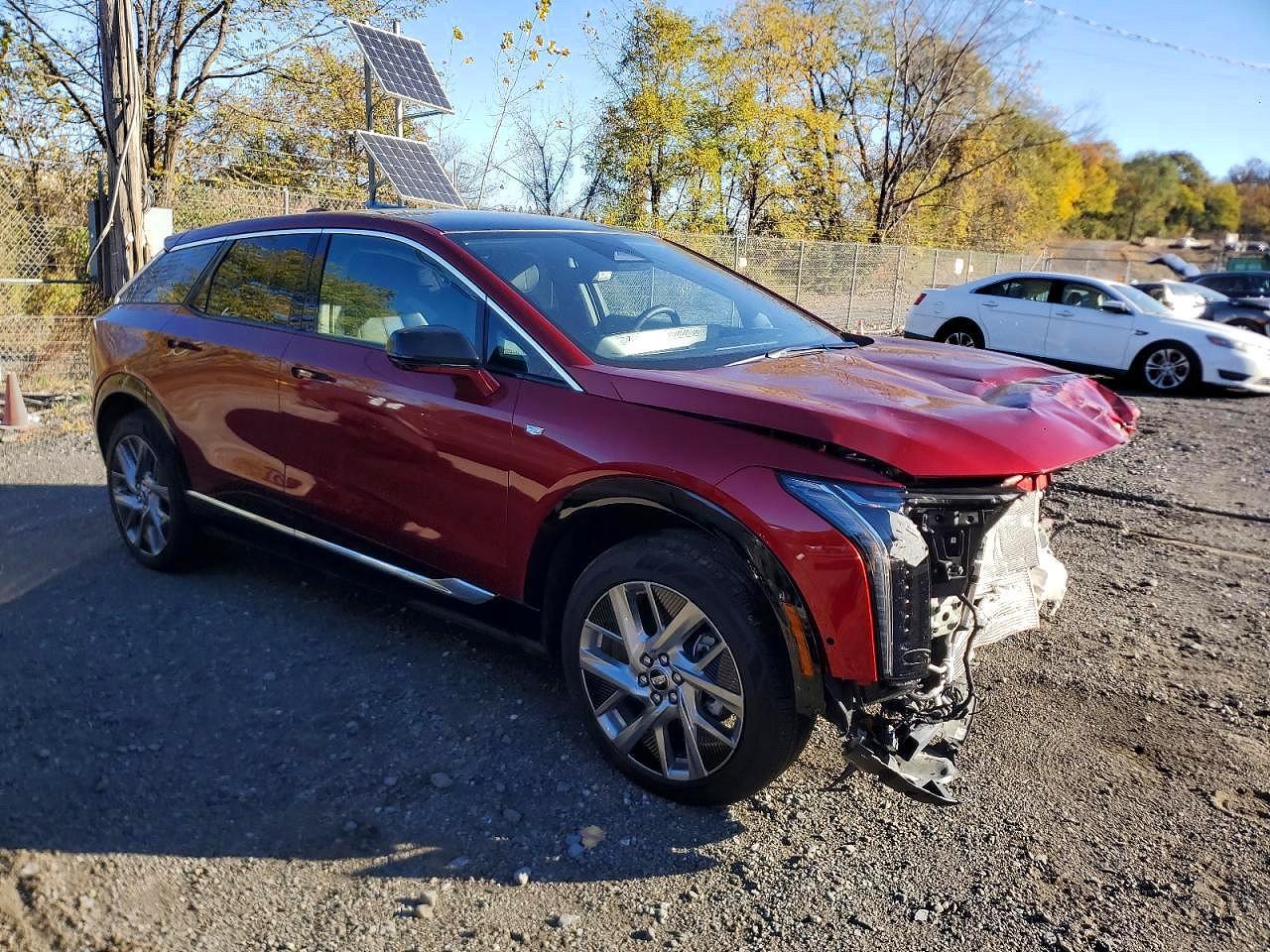 2025 CADILLAC OPTIQ