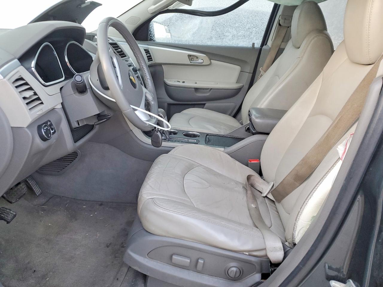 2010 CHEVROLET TRAVERSE