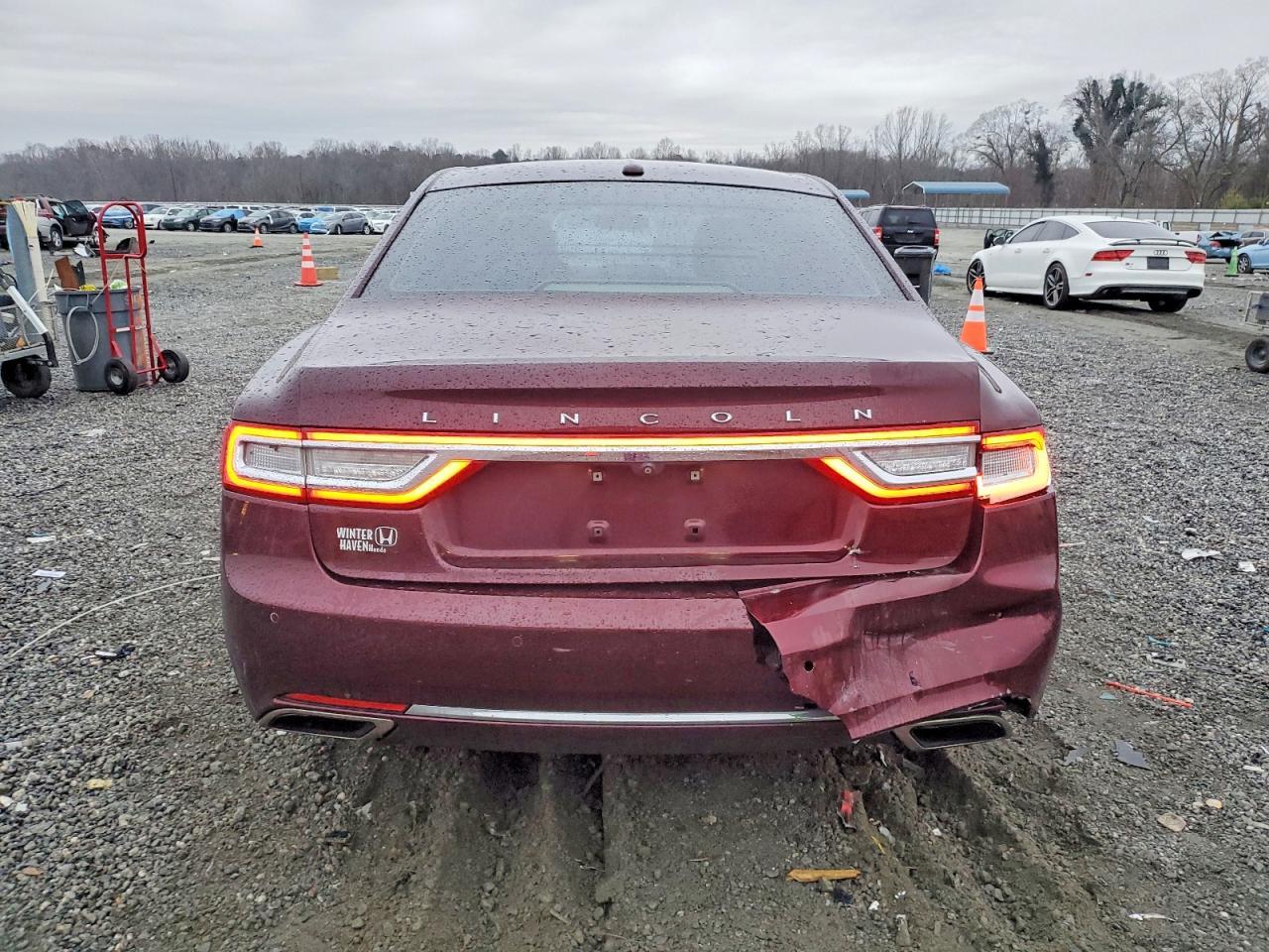 2017 LINCOLN Continental