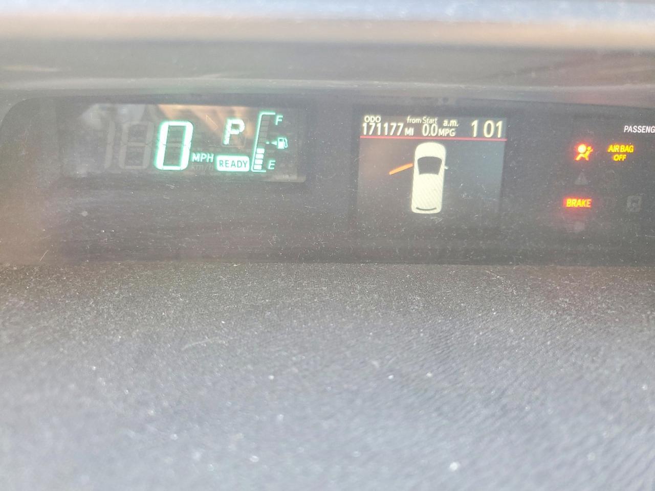 2013 TOYOTA Prius c