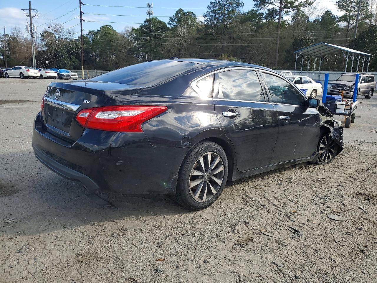 2017 NISSAN ALTIMA