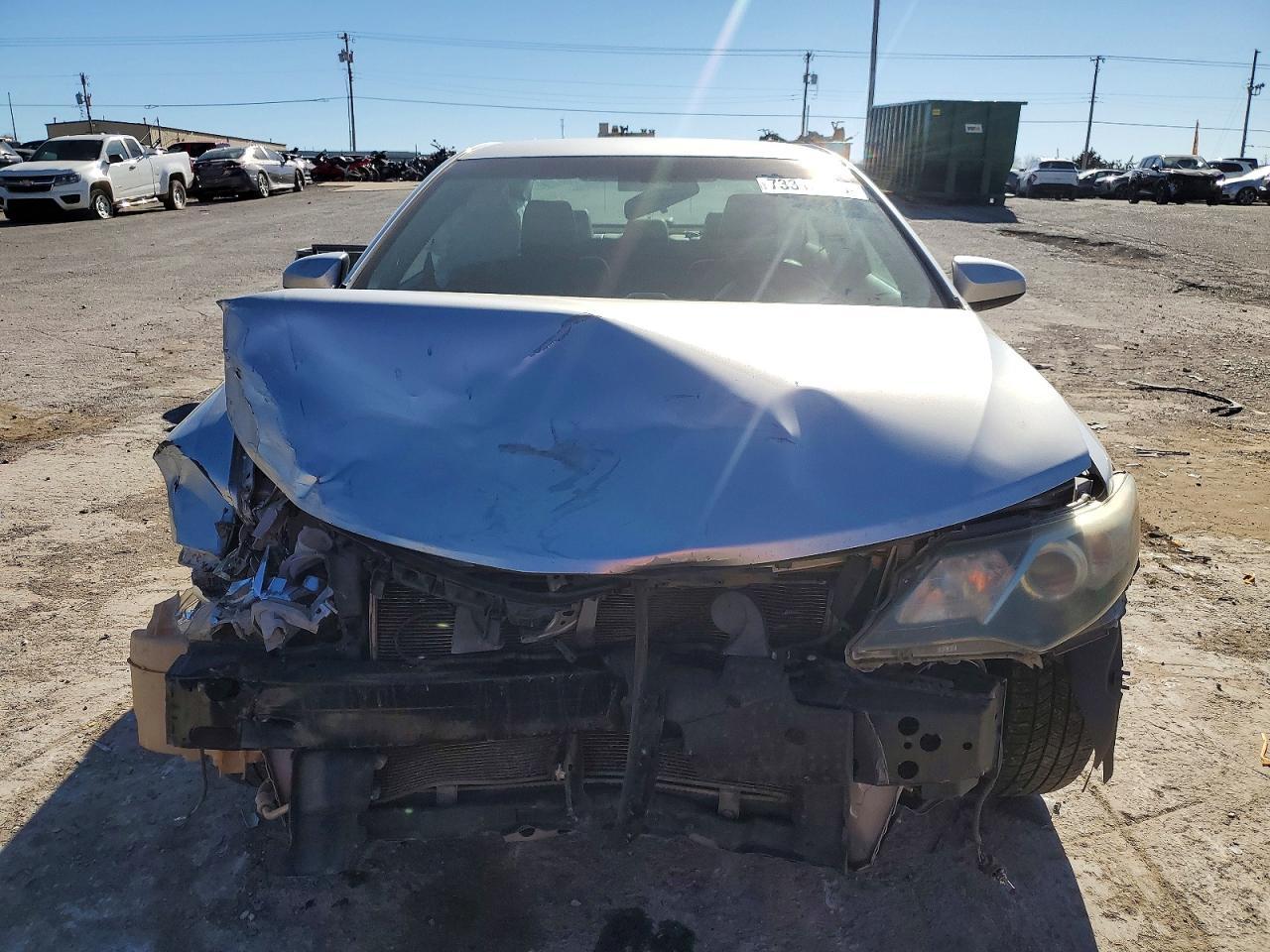 2014 TOYOTA CAMRY
