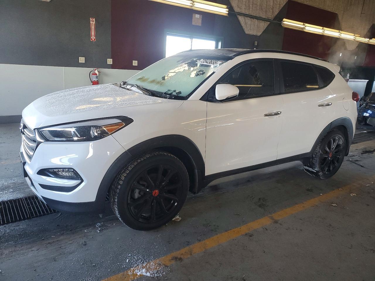2017 HYUNDAI TUCSON