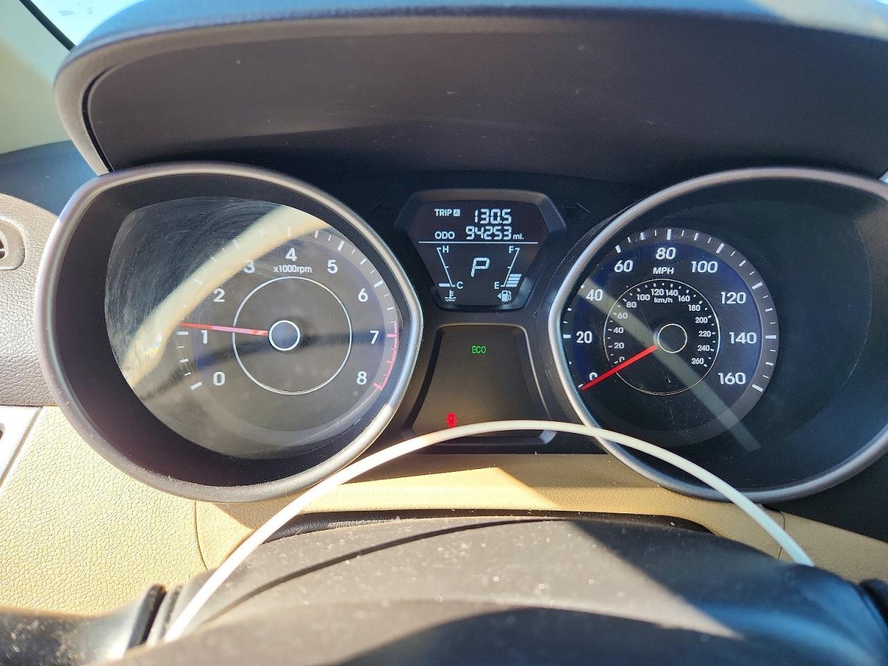 2013 HYUNDAI ELANTRA