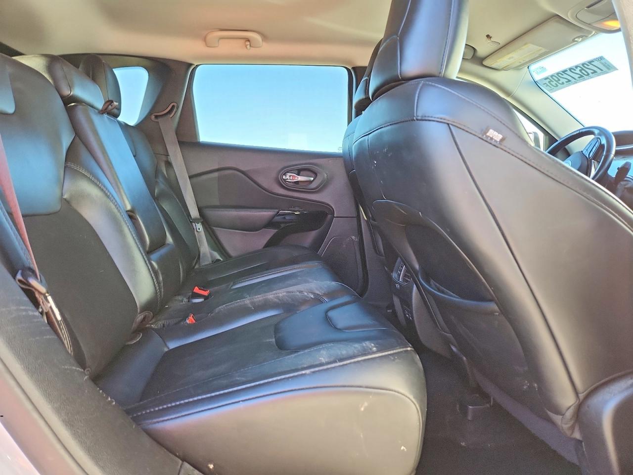 2021 JEEP CHEROKEE