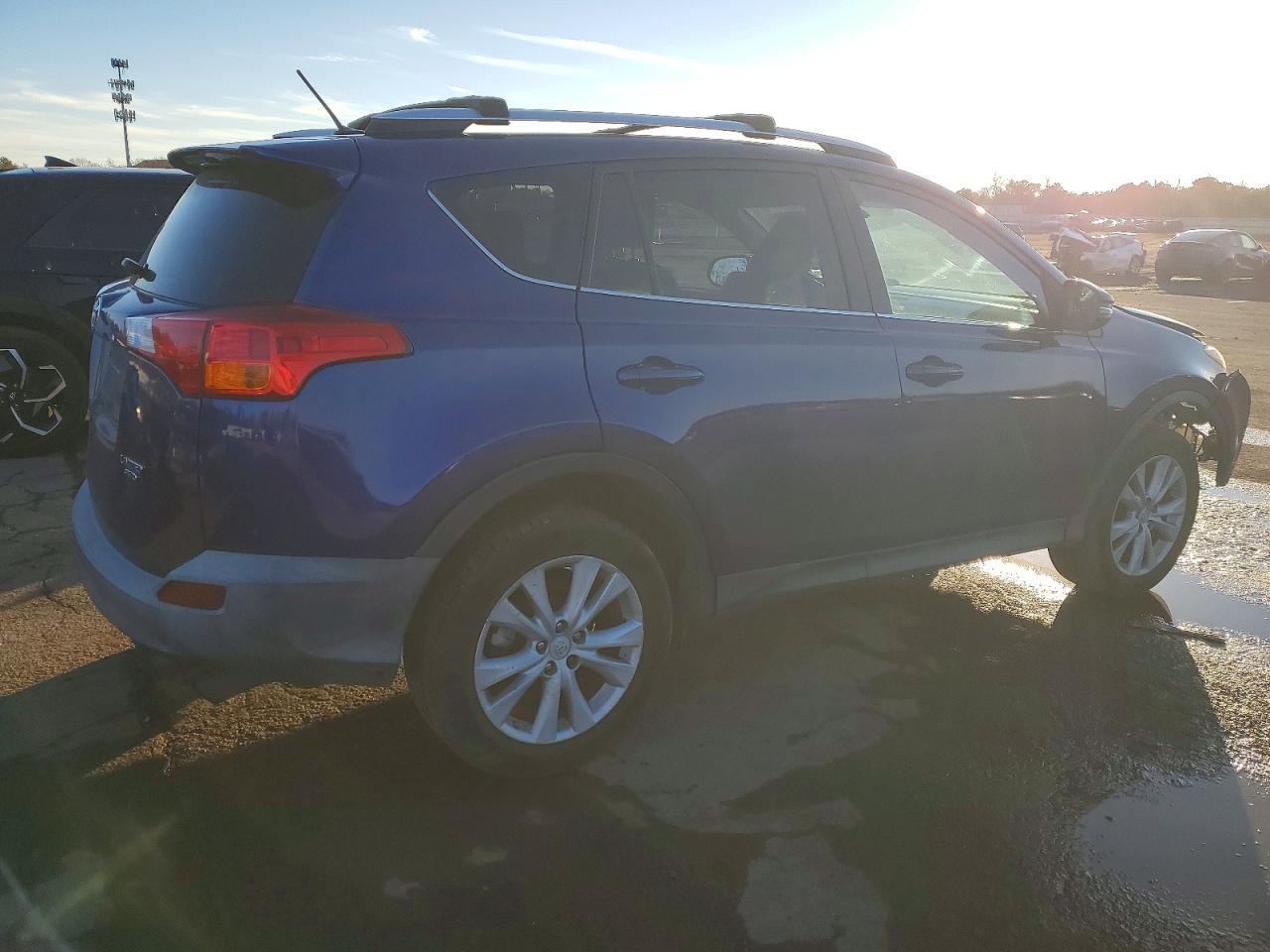 2014 TOYOTA RAV4