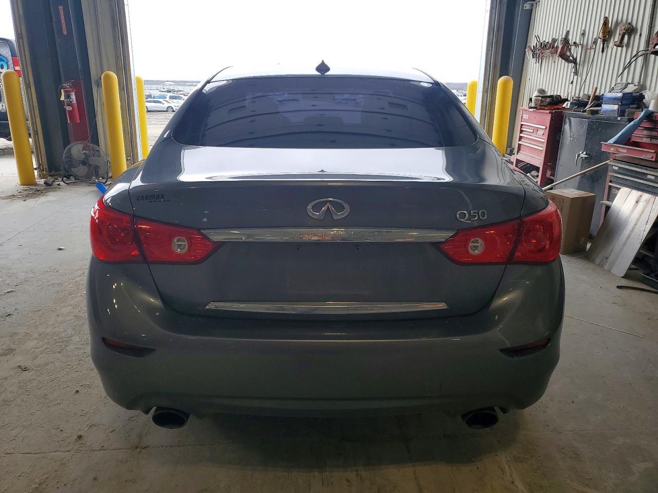2016 INFINITI Q50