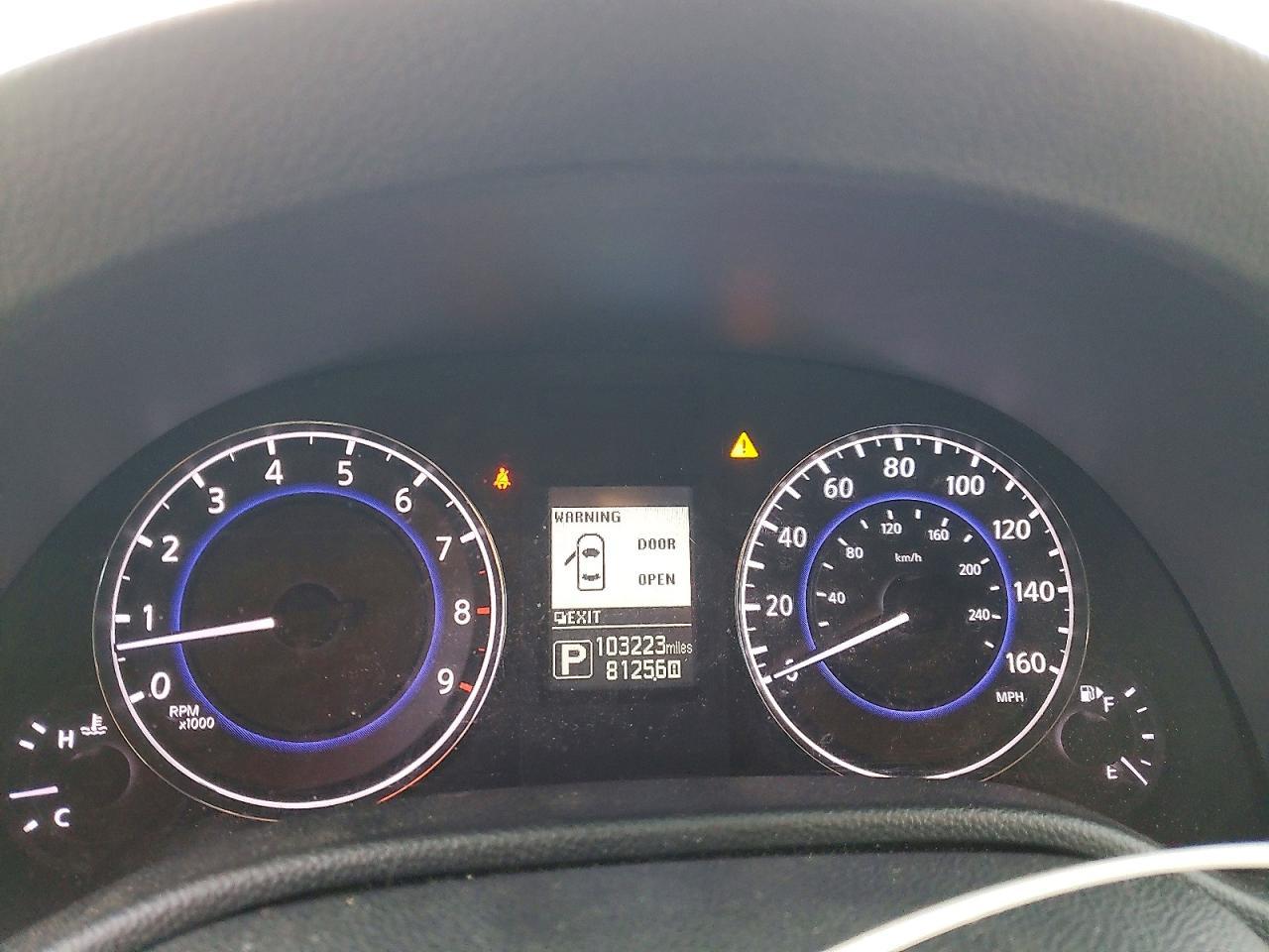 2015 INFINITI Q60