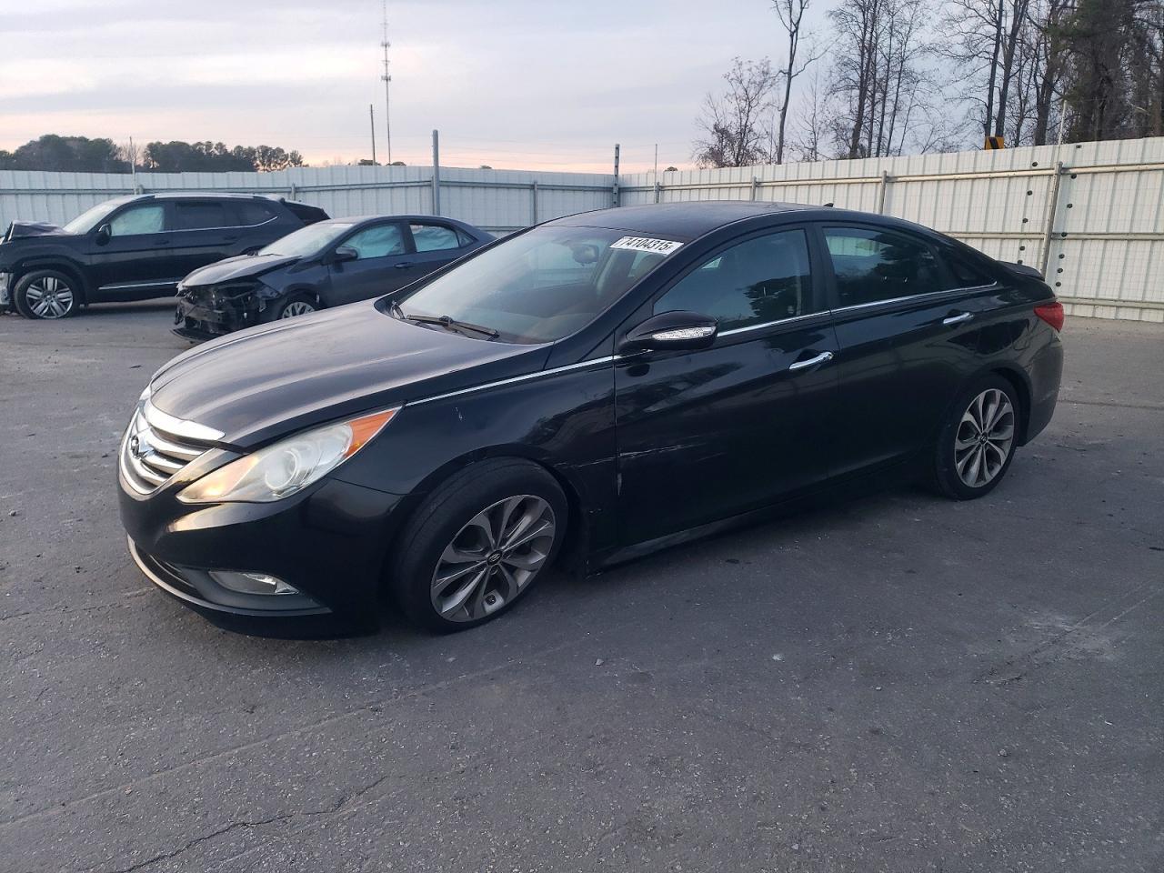 2014 HYUNDAI SONATA