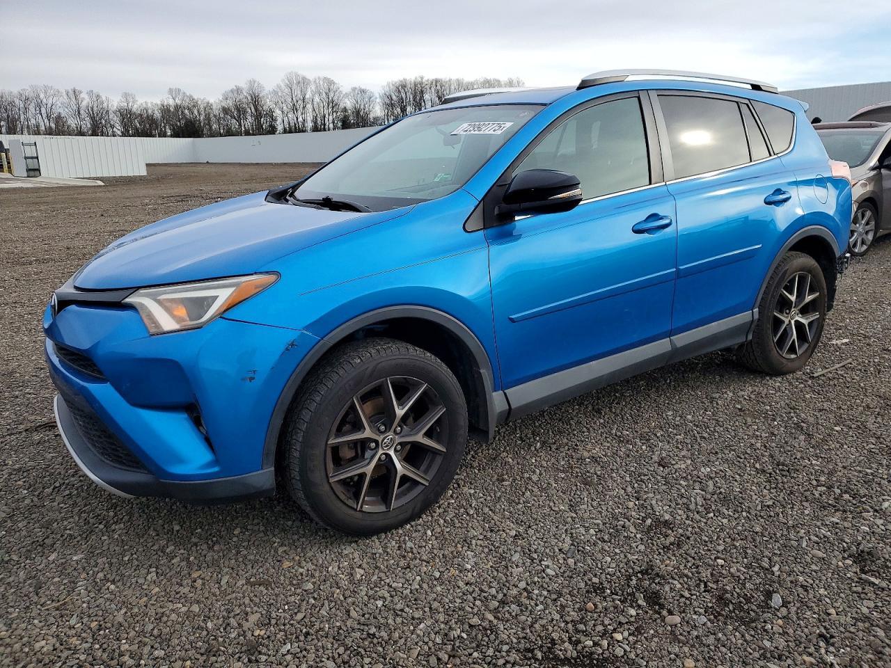 2016 TOYOTA RAV4