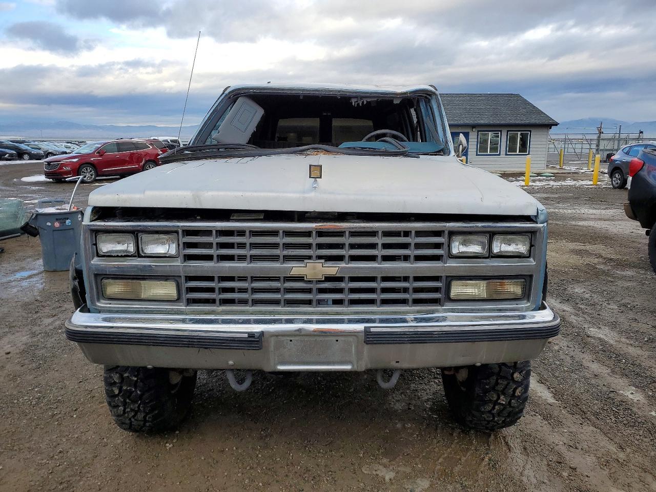 1990 CHEVROLET Suburban