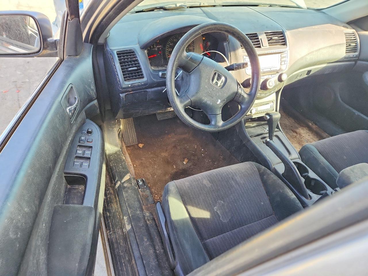 2004 HONDA ACCORD