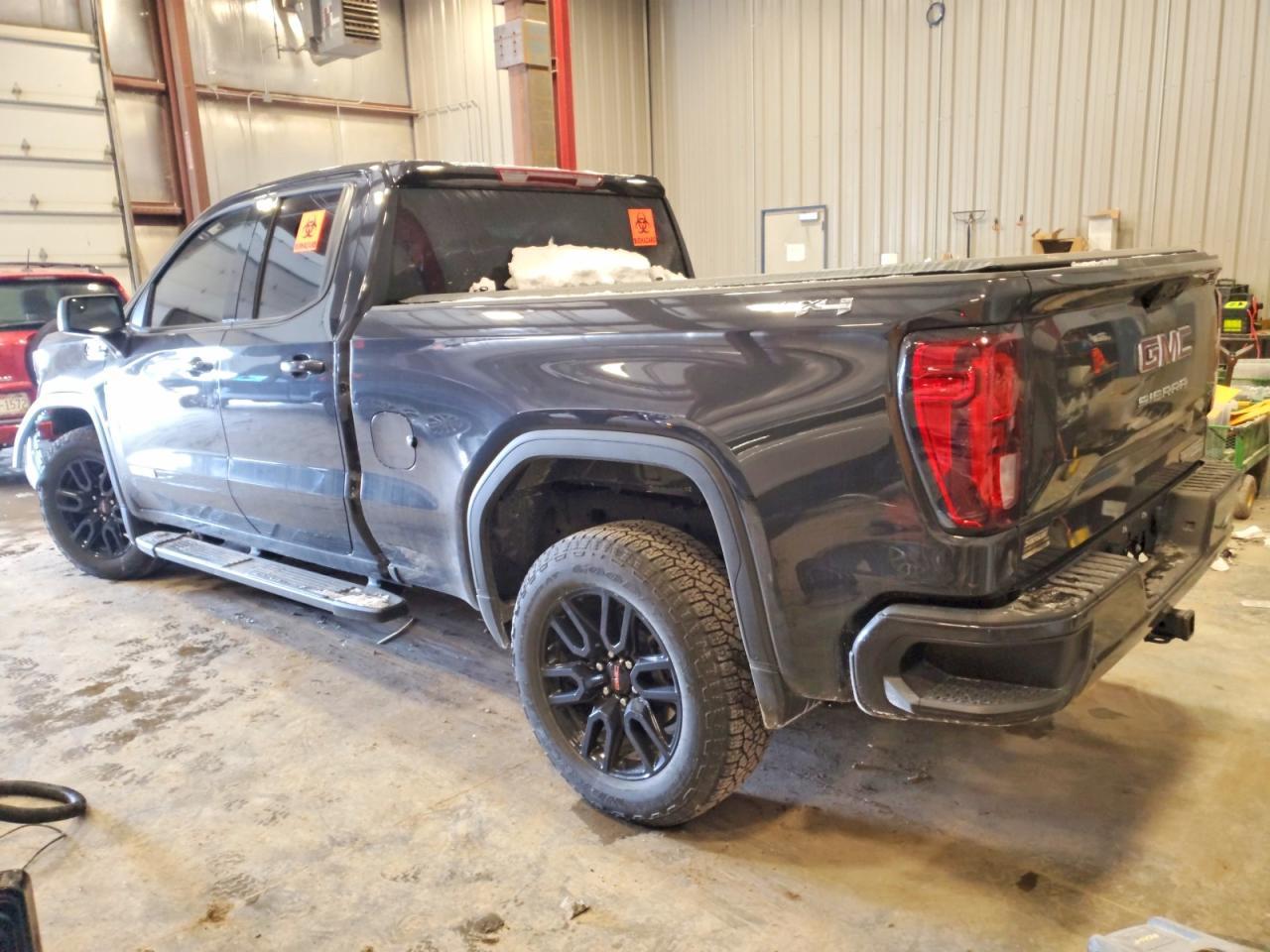 2024 GMC Sierra