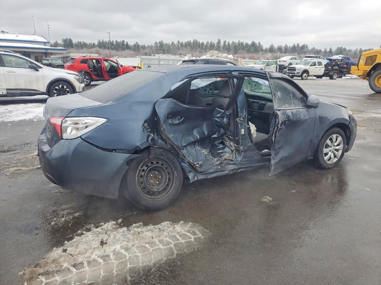2016 TOYOTA COROLLA