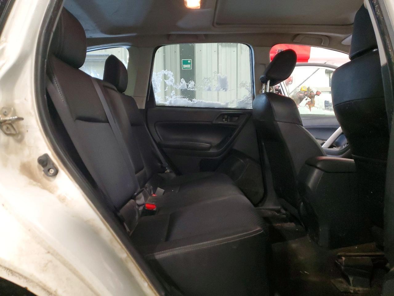 2016 SUBARU FORESTER