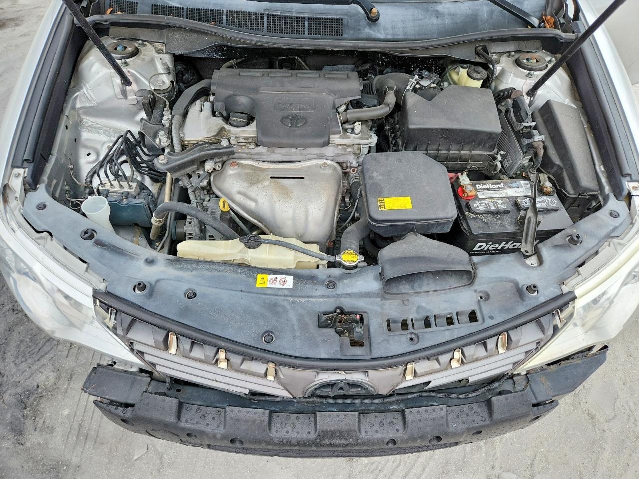 2014 TOYOTA CAMRY