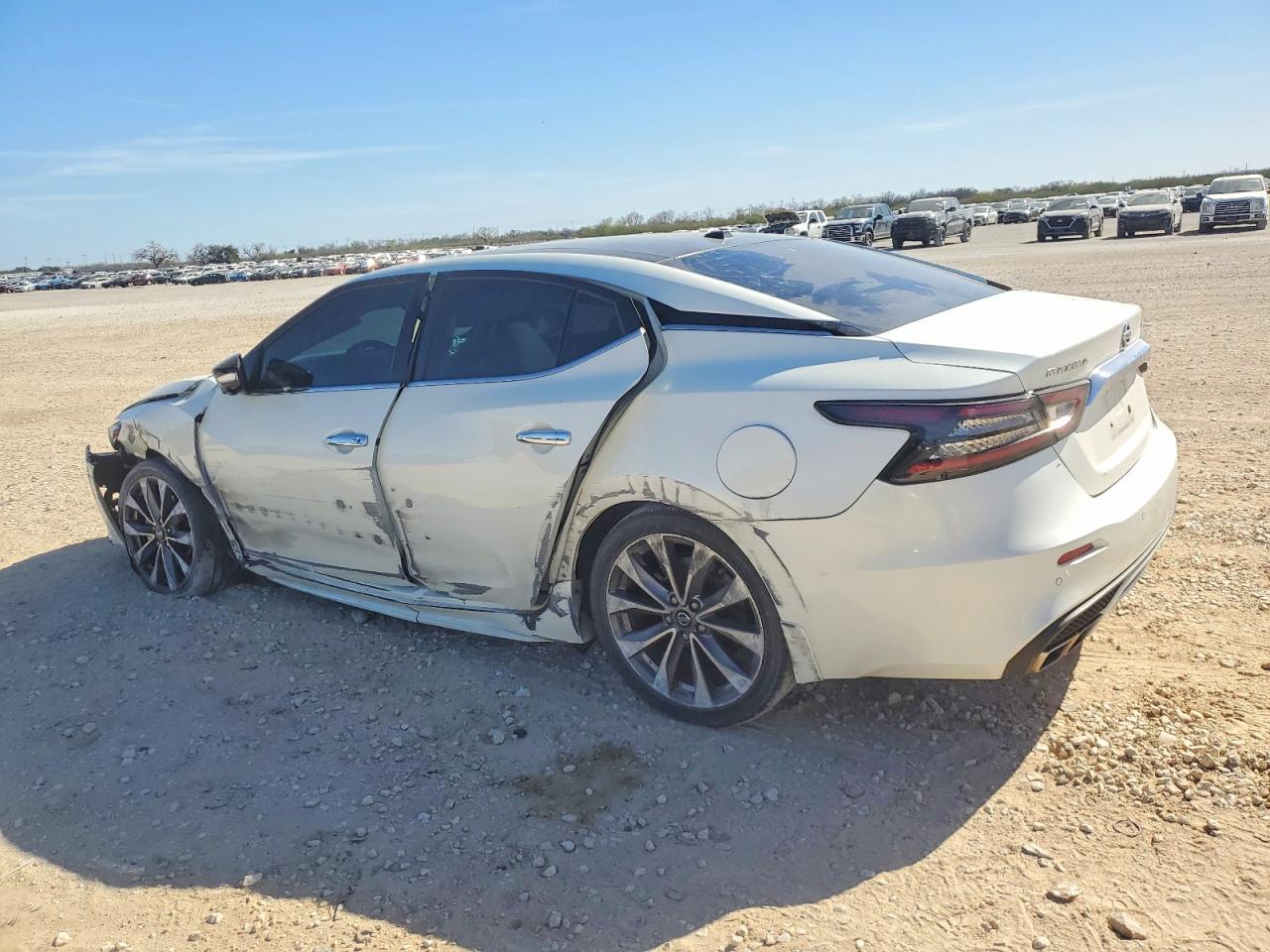 2021 NISSAN Maxima