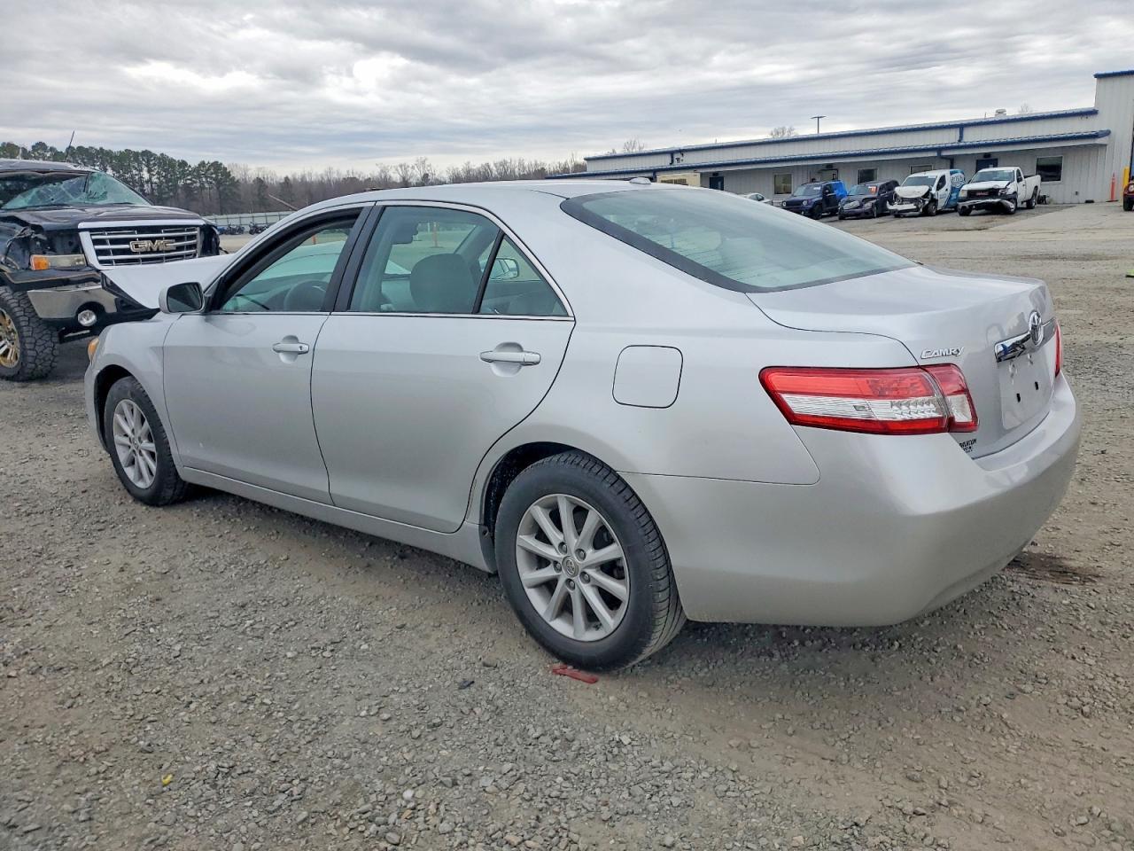 2010 TOYOTA CAMRY