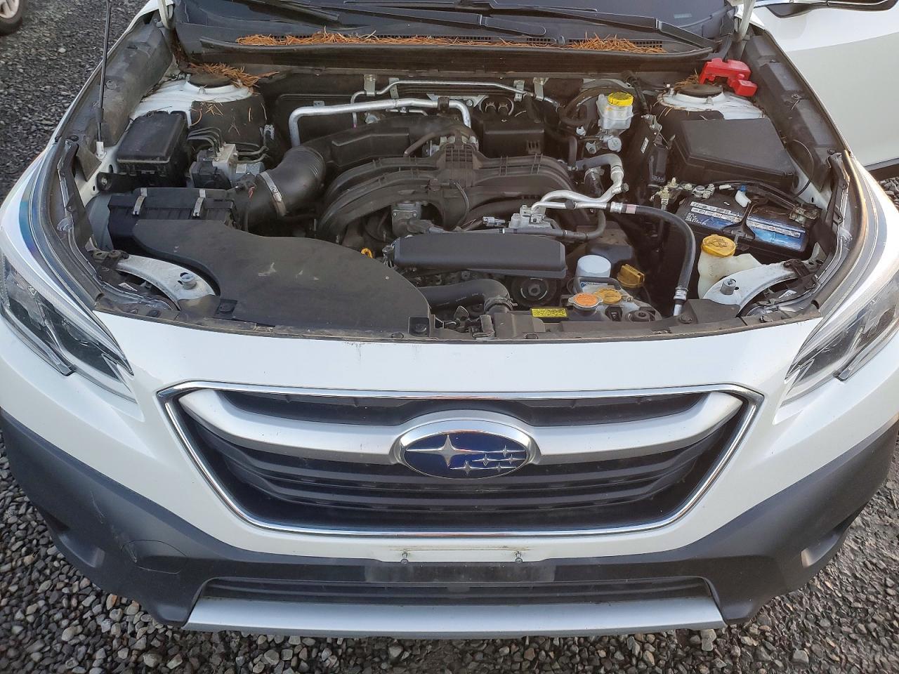 2021 SUBARU Outback