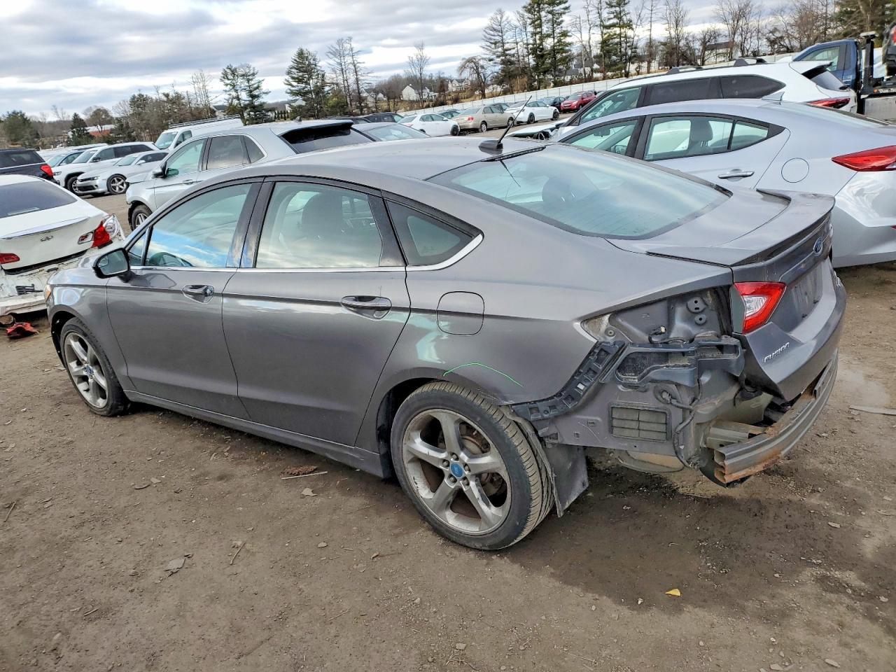 2013 FORD FUSION