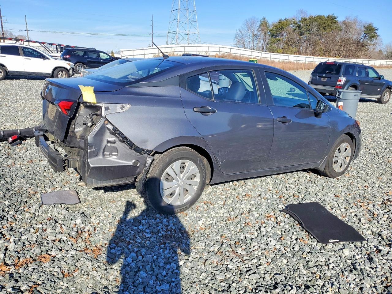 2021 NISSAN VERSA