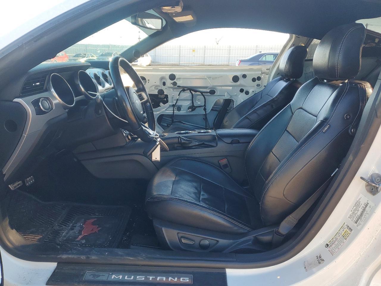 2020 FORD MUSTANG