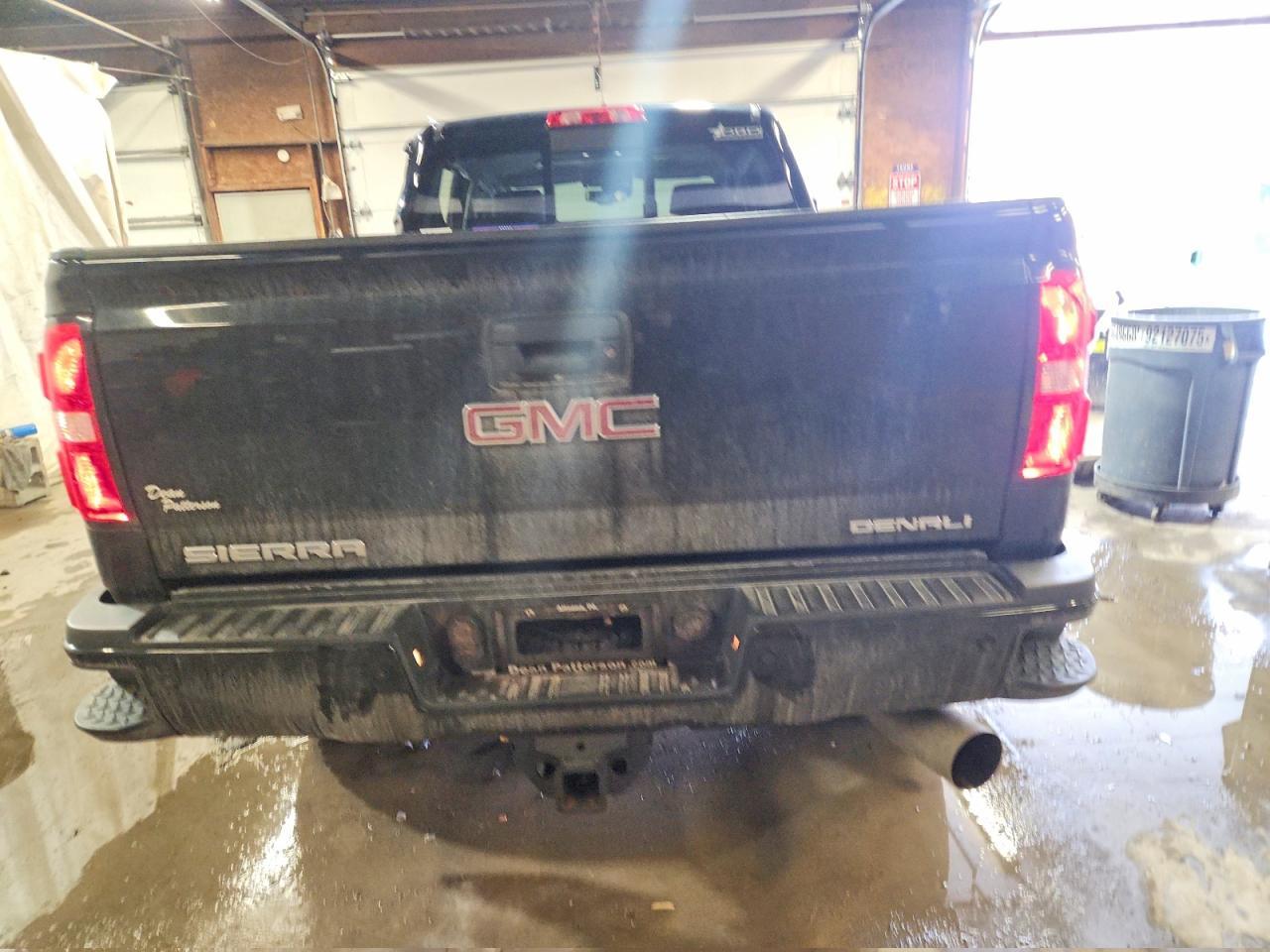 2018 GMC Sierra