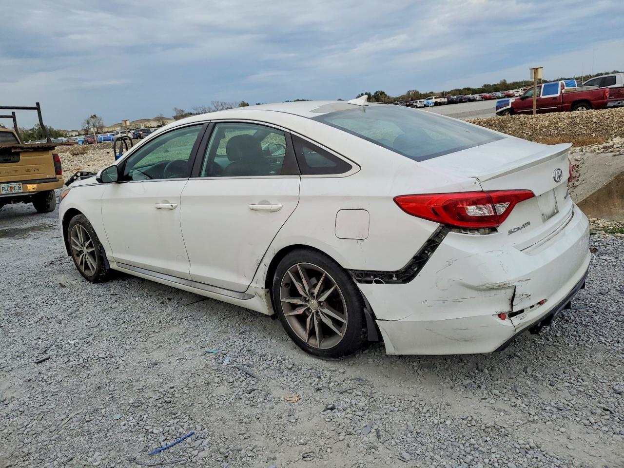 2017 HYUNDAI SONATA
