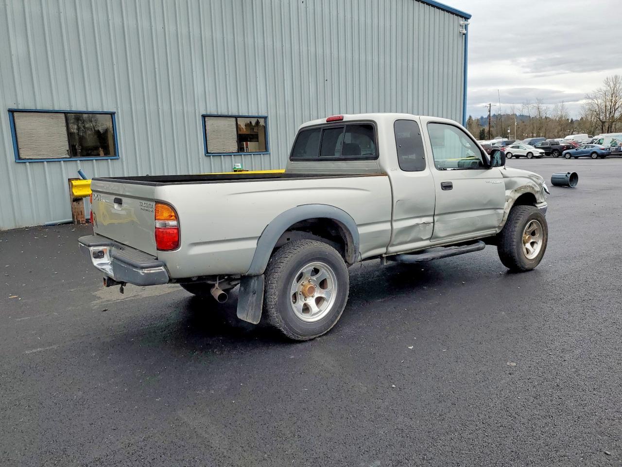 2001 TOYOTA TACOMA