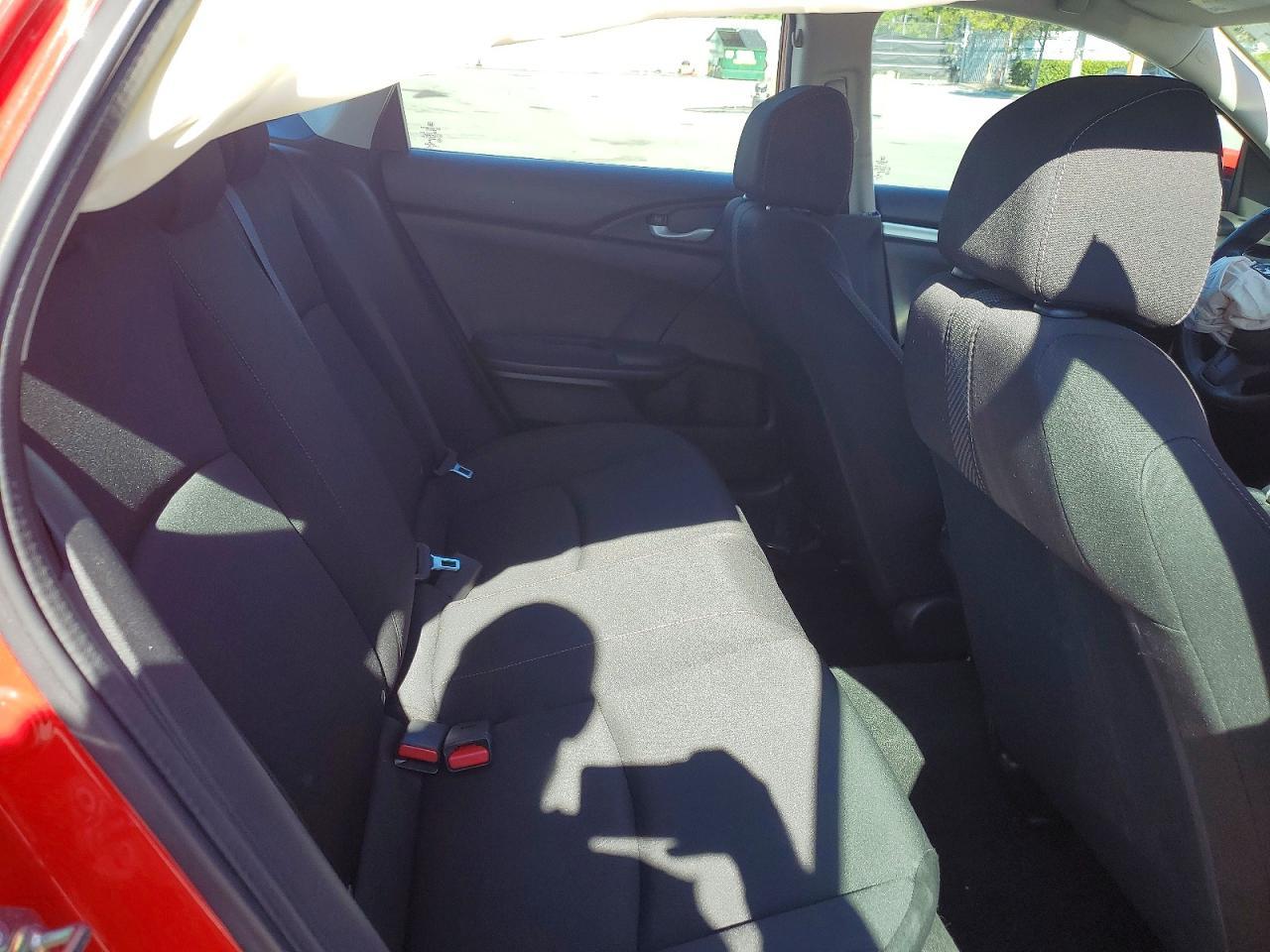 2016 HONDA CIVIC