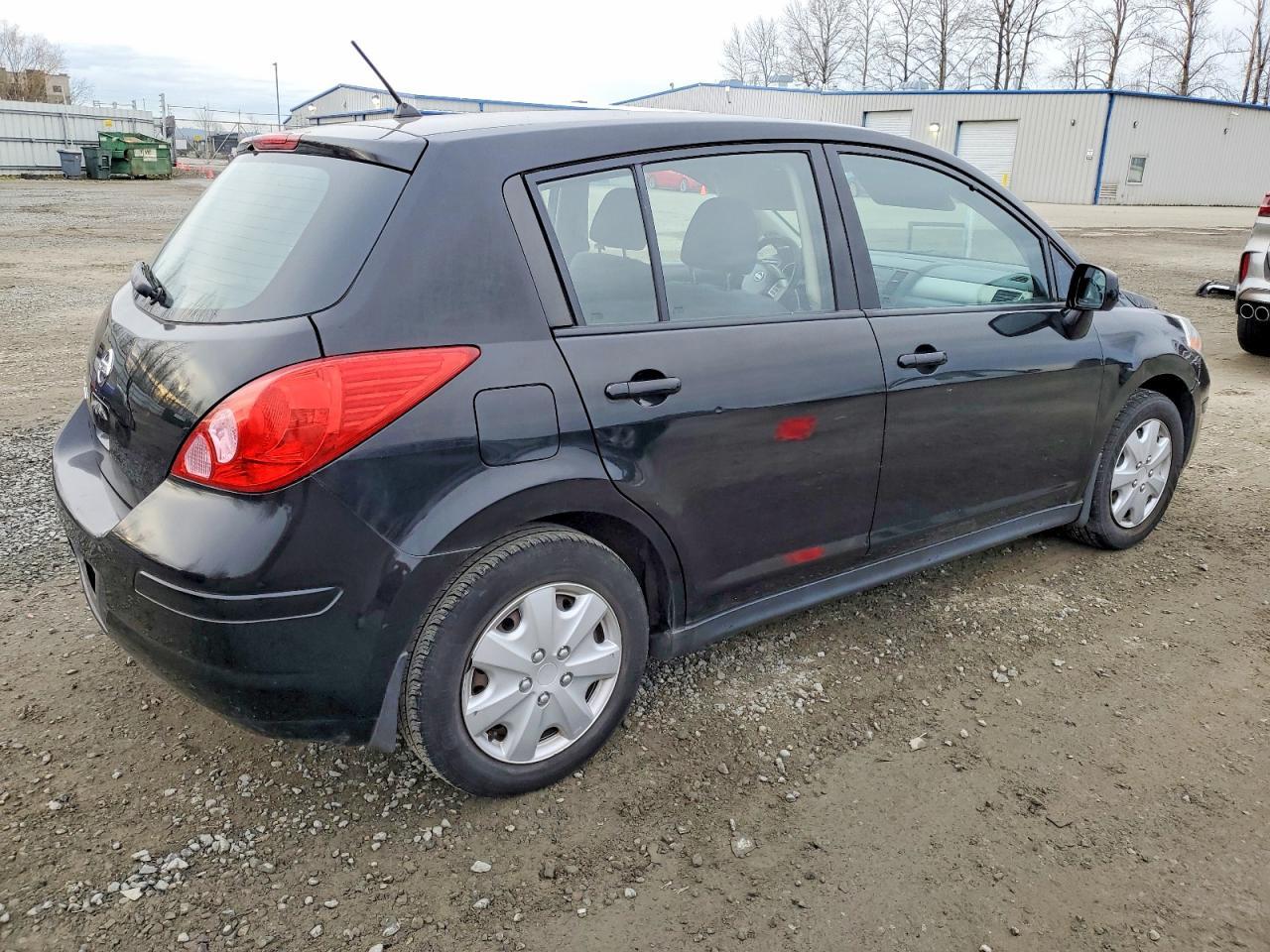 2009 NISSAN VERSA