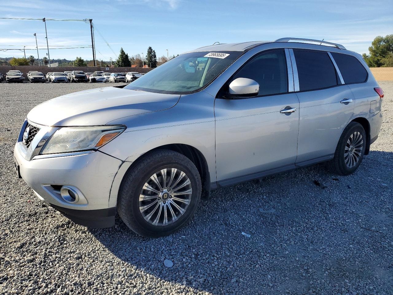 2014 NISSAN PATHFINDER