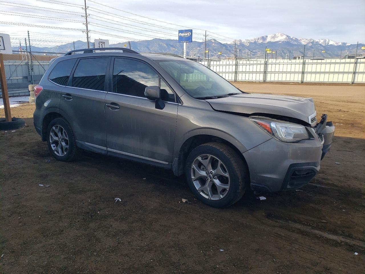 2018 SUBARU FORESTER