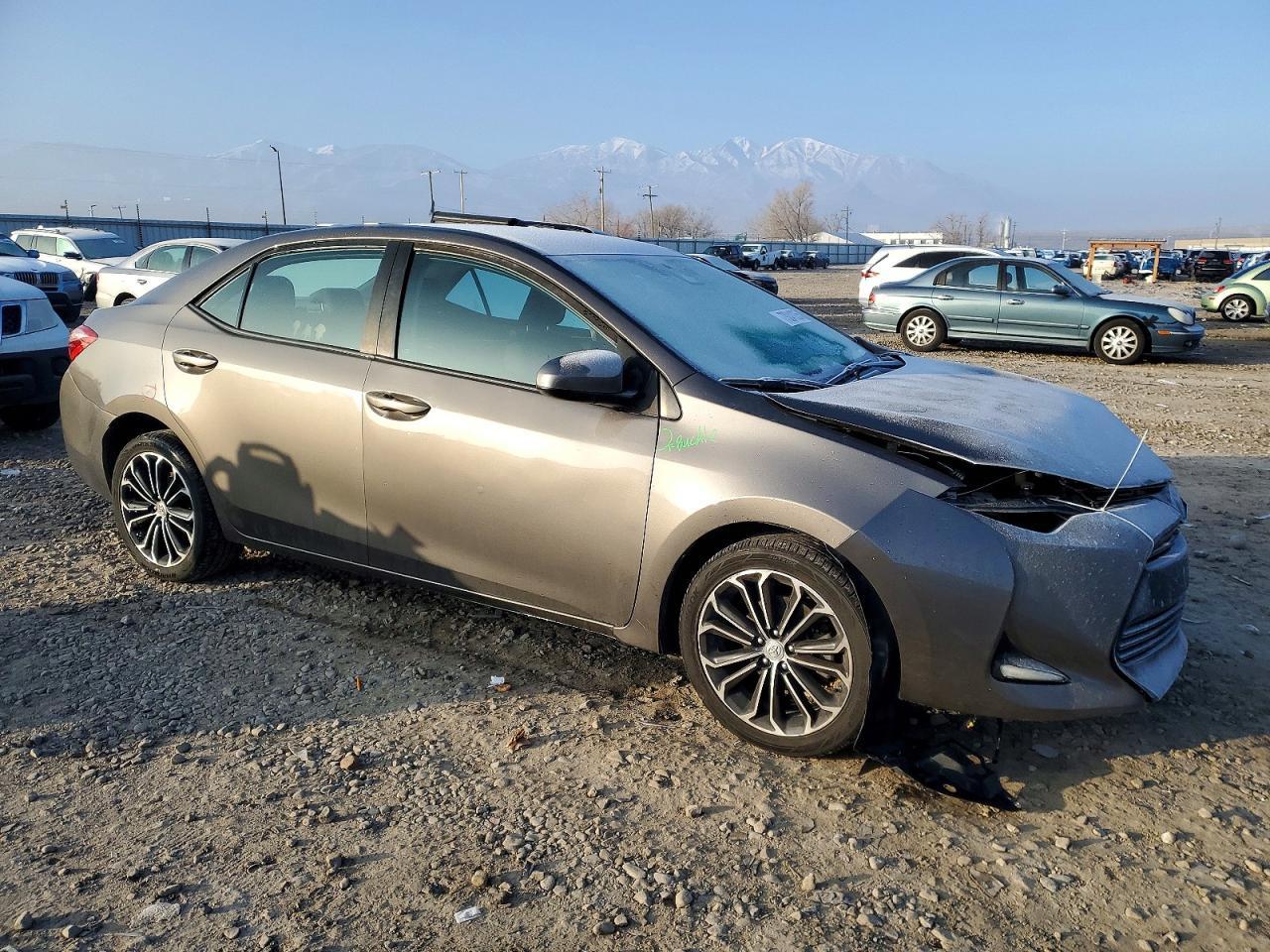 2018 TOYOTA COROLLA