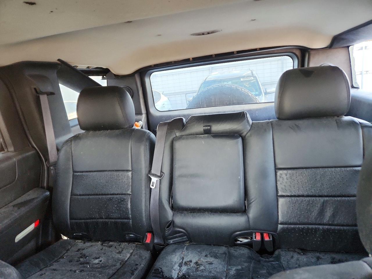 2005 HUMMER H2