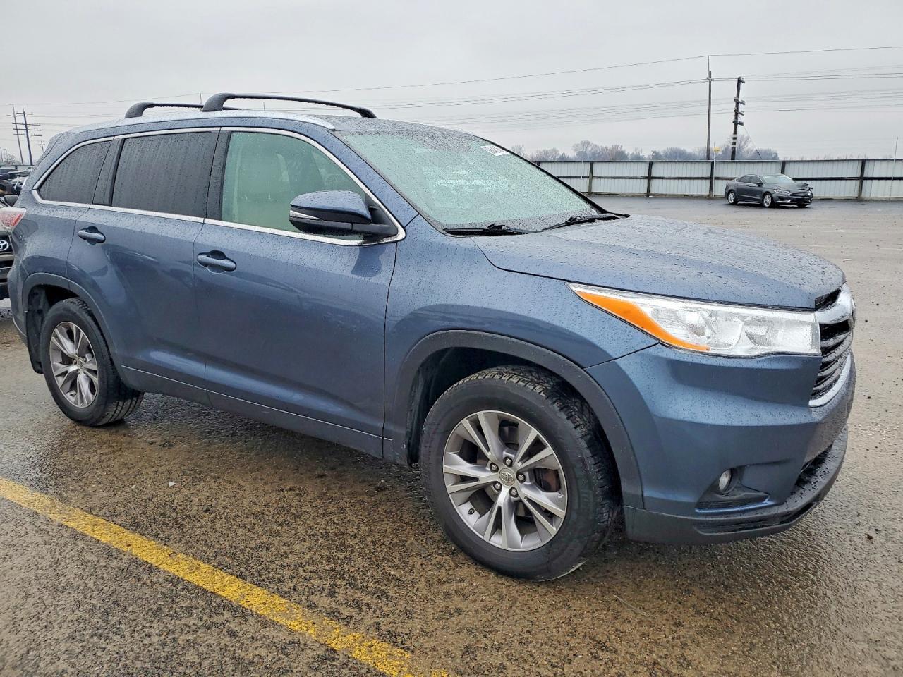 2015 TOYOTA HIGHLANDER