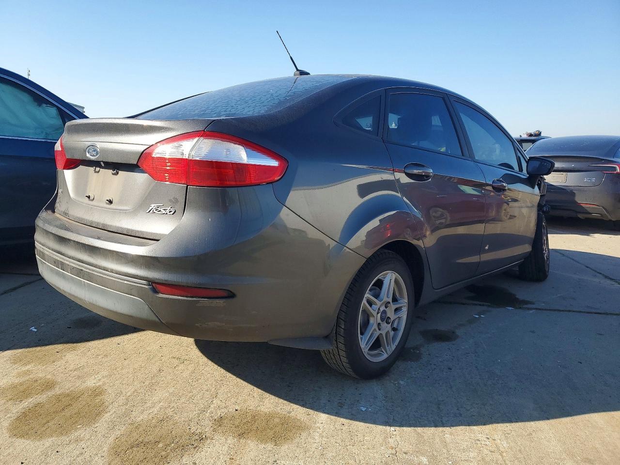 2018 FORD Fiesta